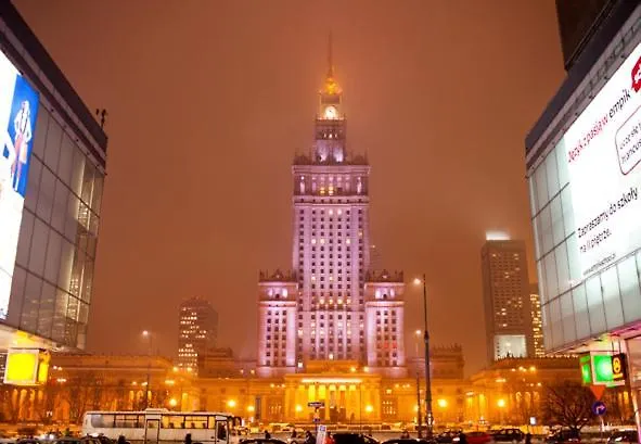 Chmielna 5 Rooms&apartments *