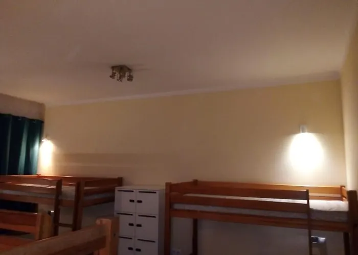 Hostel Chmielna 5 & Varşova