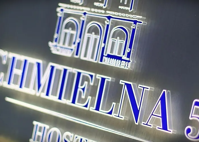 Chmielna 5 & Hostel *