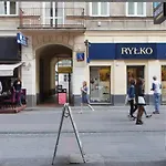 Hostel Chmielna 5 & Warszawa