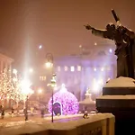 Chmielna 5 & * Warszawa