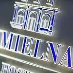 Chmielna 5 & Hostel *