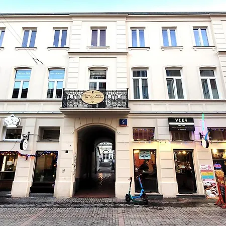 Vandrerhjem Chmielna 5 & Warszawa