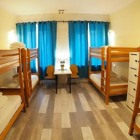 Chmielna 5 & Warschau