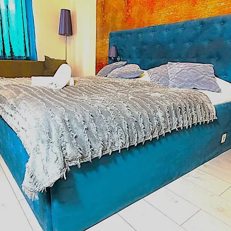 Hostel Chmielna 5 & *