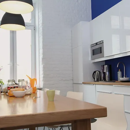 Hostel Chmielna 5 & *