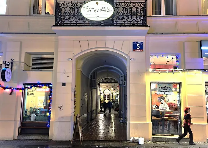 Chmielna 5 & Warszawa