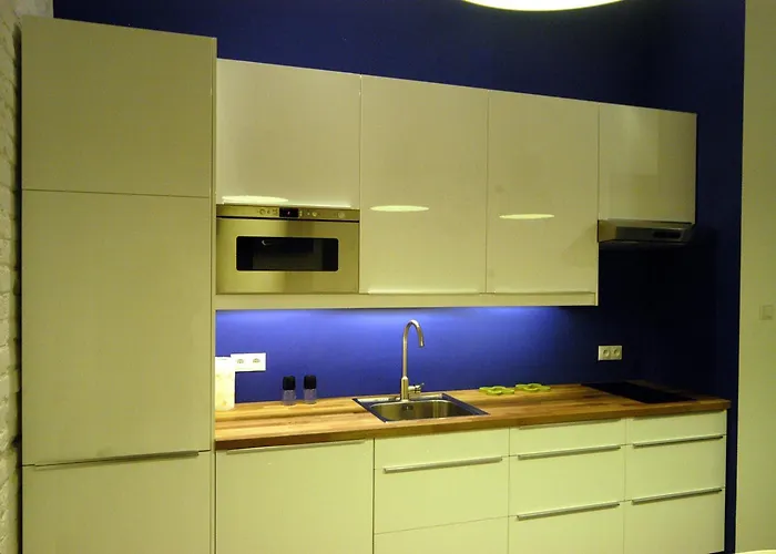 Chmielna 5 & Warszawa